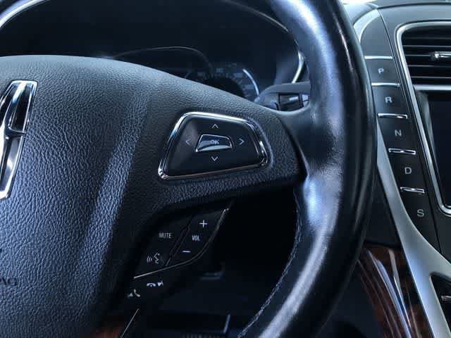 Thumbnail: 2018 Lincoln MKX - 19