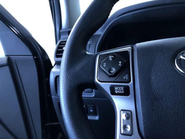Thumbnail: 2022 Toyota 4Runner - 25
