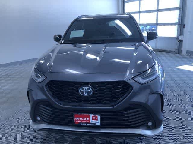 Thumbnail: 2025 Toyota Highlander - 16