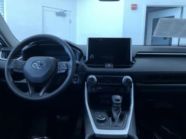 Thumbnail: 2025 Toyota RAV4 - 18