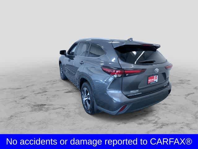 Thumbnail: 2024 Toyota Highlander - 8
