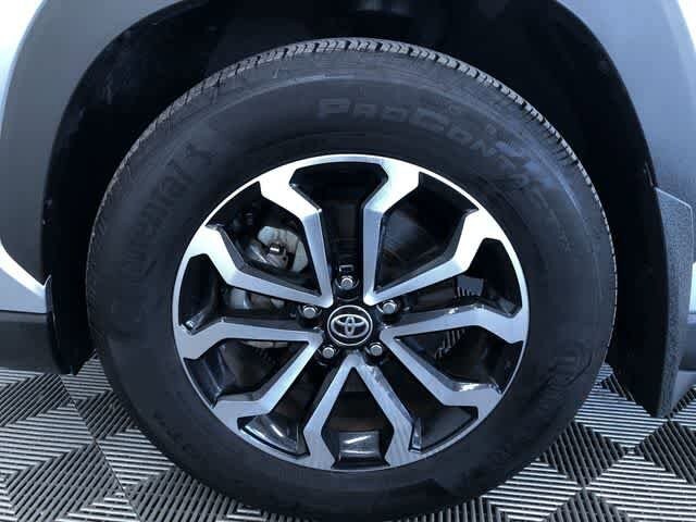 Thumbnail: 2024 Toyota Corolla Cross - 16