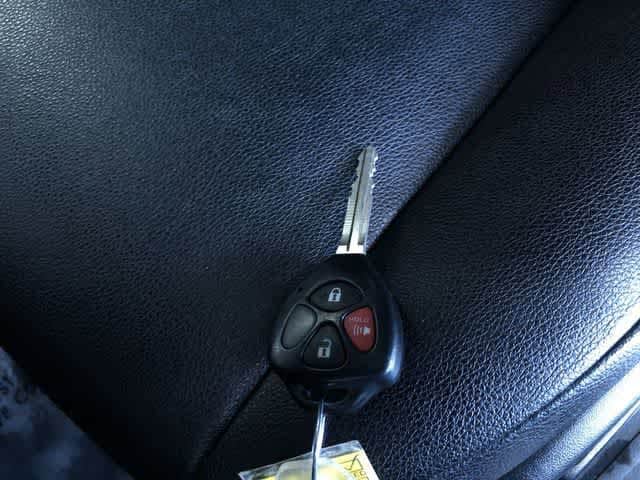 Thumbnail: 2017 Toyota 4Runner - 36