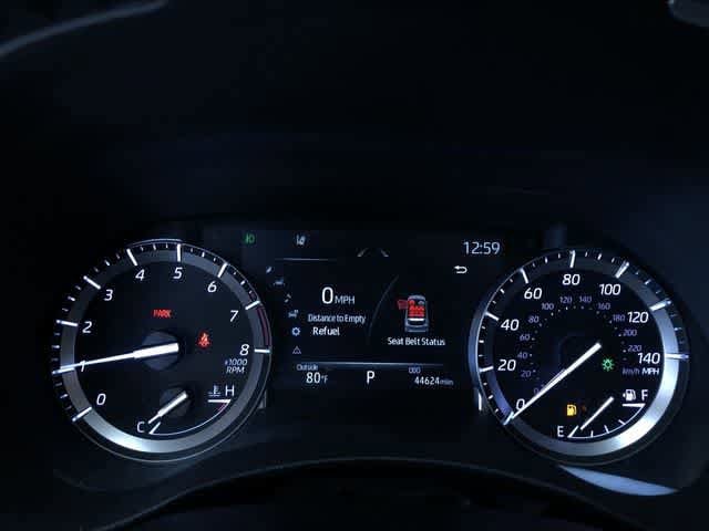 Thumbnail: 2022 Toyota Highlander - 23