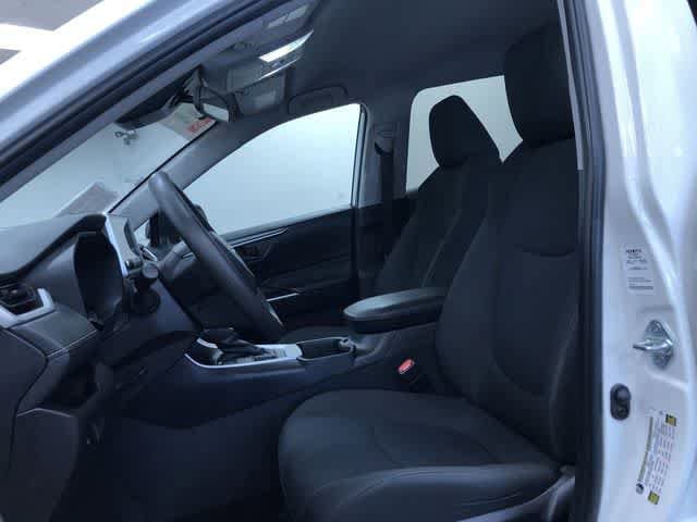 Thumbnail: 2024 Toyota RAV4 - 18