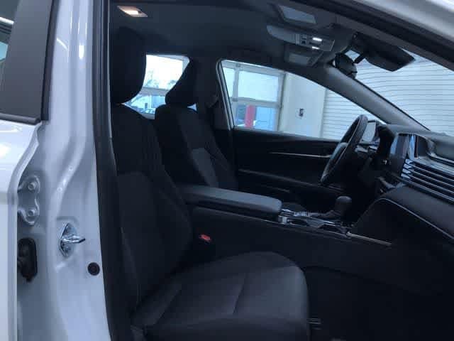 Thumbnail: 2025 Toyota Camry - 23