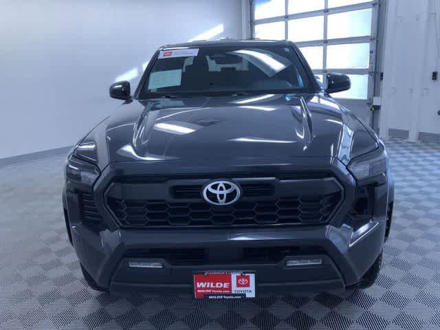 Thumbnail: 2025 Toyota Tacoma - 9