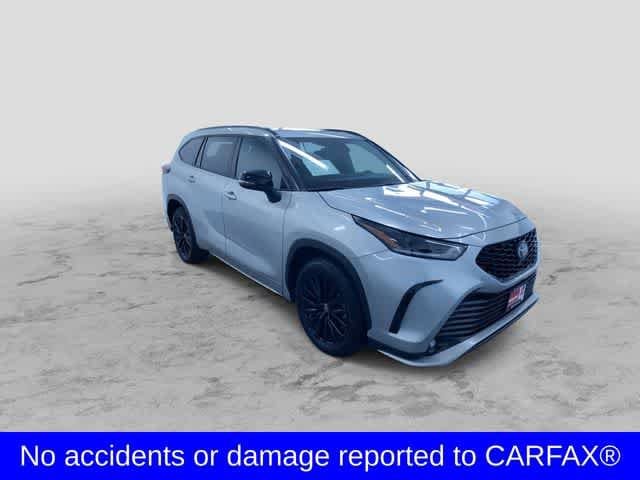 Thumbnail: 2025 Toyota Highlander - 3