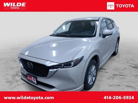 Shop 2025 Mazda CX-5 2.5 S Preferred Package Sport Utility For Sale Milwaukee, Wisconsin