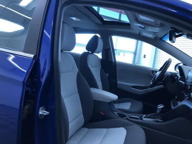 Thumbnail: 2020 Hyundai Ioniq - 23