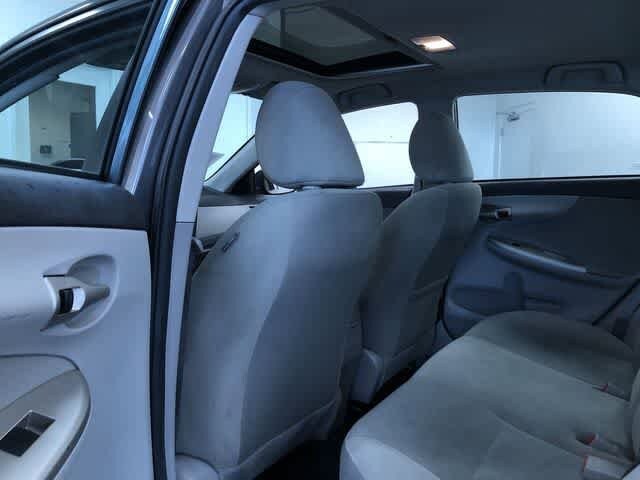 Thumbnail: 2013 Toyota Corolla - 20