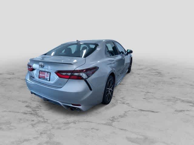 Thumbnail: 2024 Toyota Camry - 10