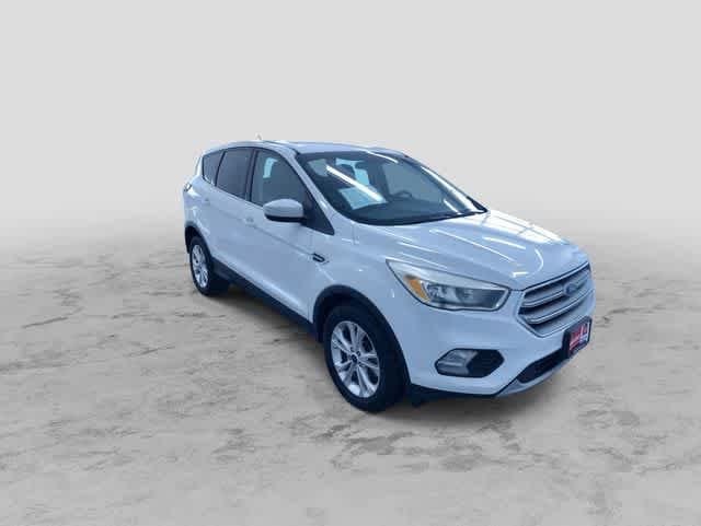 Thumbnail: 2017 Ford Escape - 3
