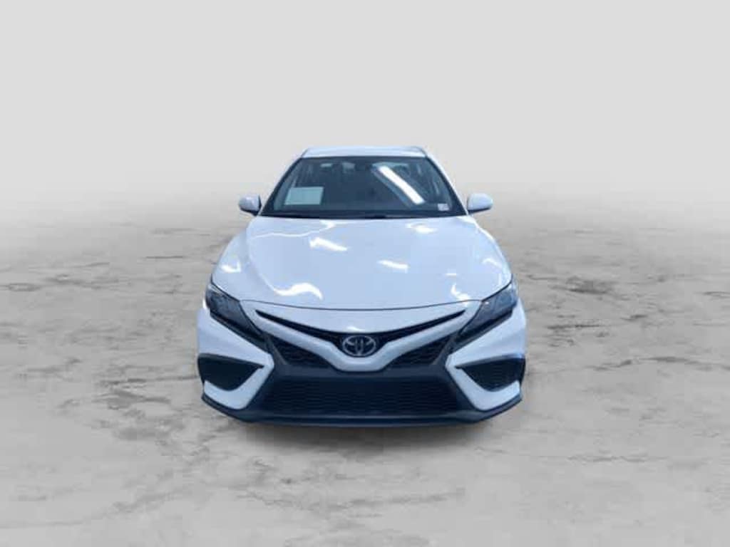 Used 2024 Toyota Camry SE Car