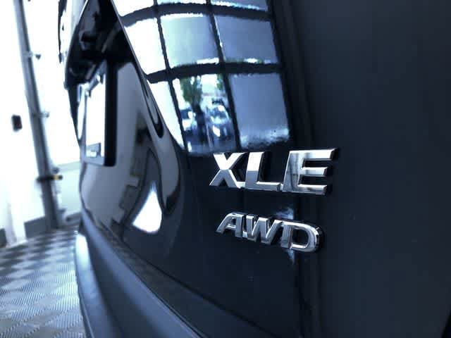 Thumbnail: 2025 Toyota RAV4 - 15