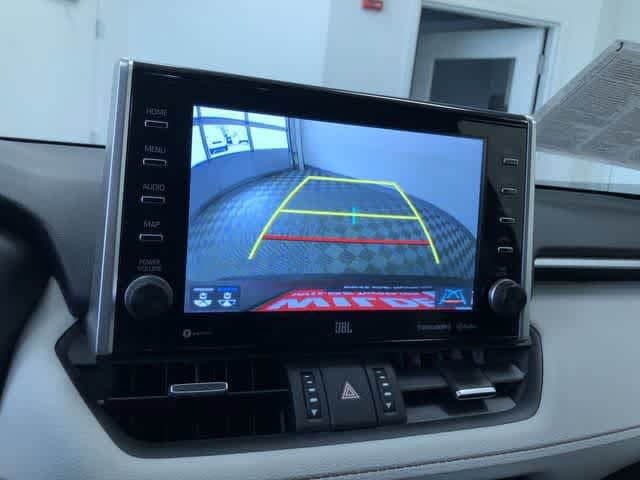 Thumbnail: 2022 Toyota RAV4 - 28