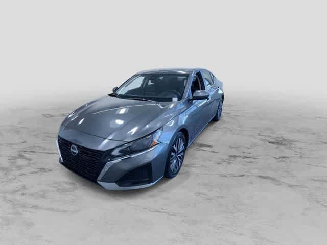 Thumbnail: 2023 Nissan Altima - 6