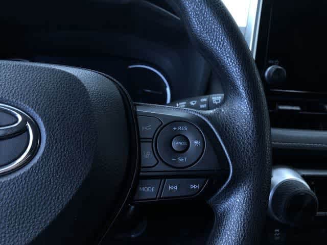 Thumbnail: 2025 Toyota RAV4 - 26