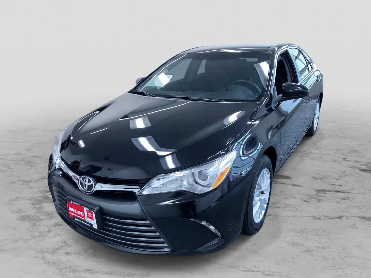 Thumbnail: 2017 Toyota Camry - 1