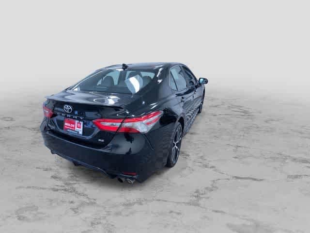 Thumbnail: 2019 Toyota Camry - 9