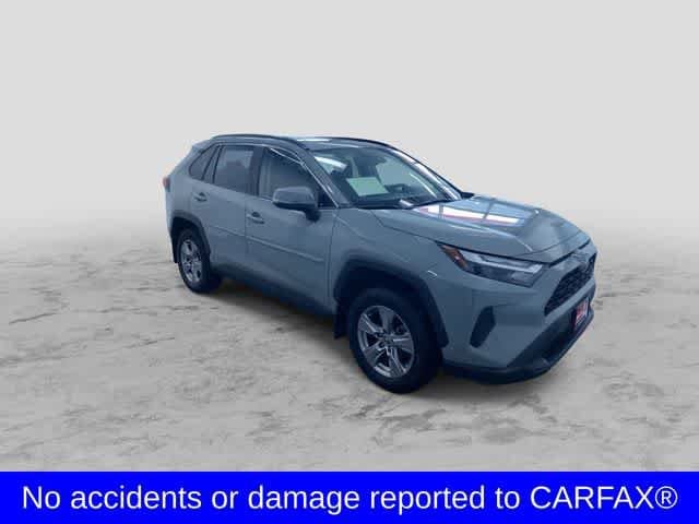 Thumbnail: 2022 Toyota RAV4 - 6