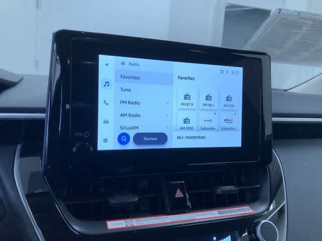 2025 Toyota Corolla LE - Photo 26