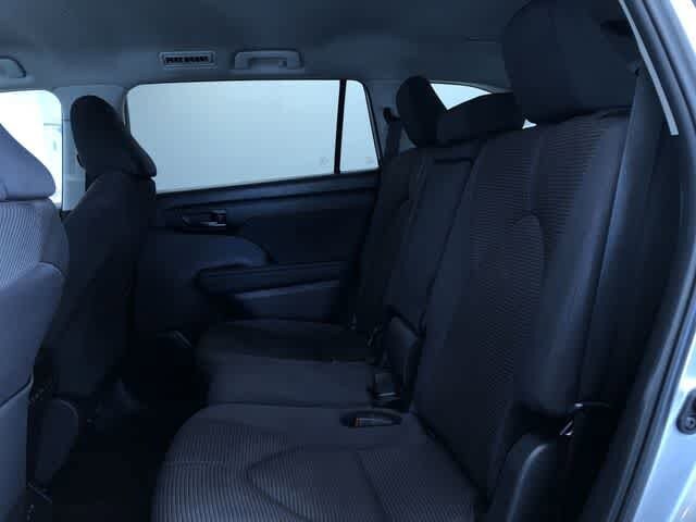 Thumbnail: 2024 Toyota Highlander - 22