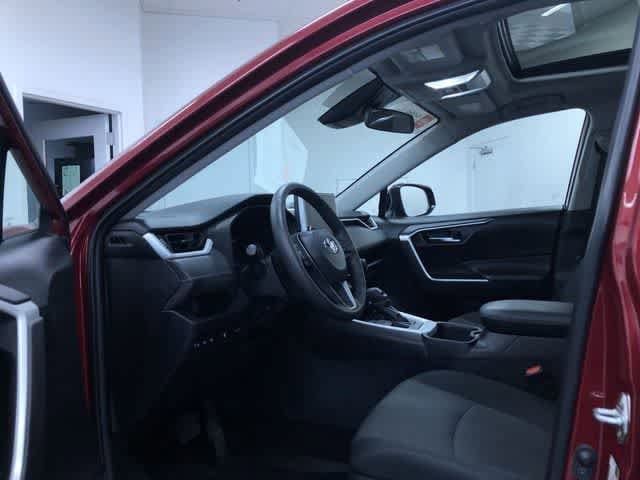 Thumbnail: 2023 Toyota RAV4 - 10