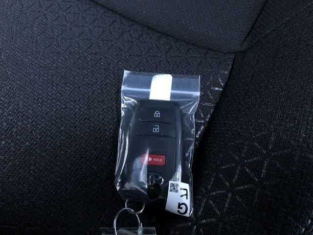 Thumbnail: 2026 Toyota 4Runner - 23