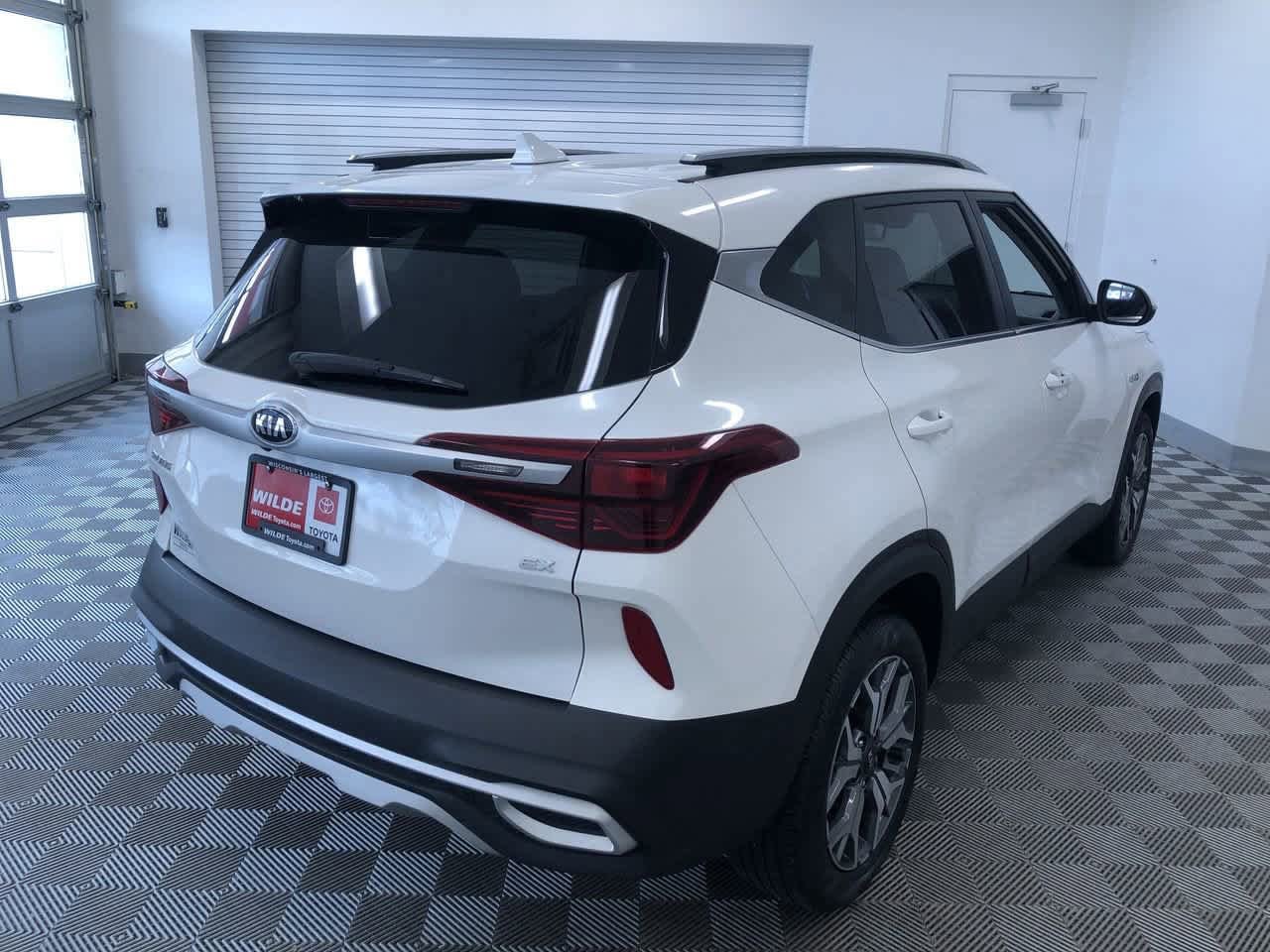 2021 Kia Seltos EX 35