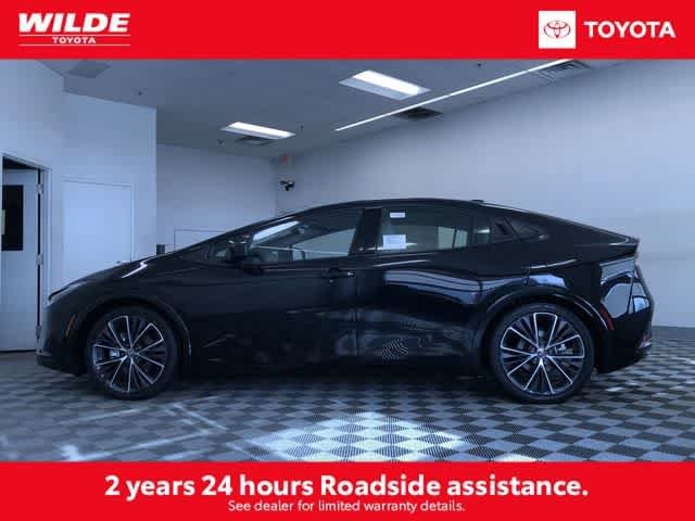 Thumbnail: 2026 Toyota Prius - 3