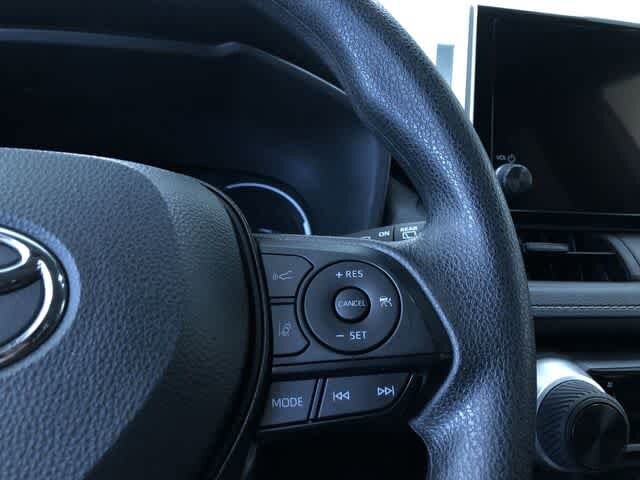 Thumbnail: 2025 Toyota RAV4 - 26