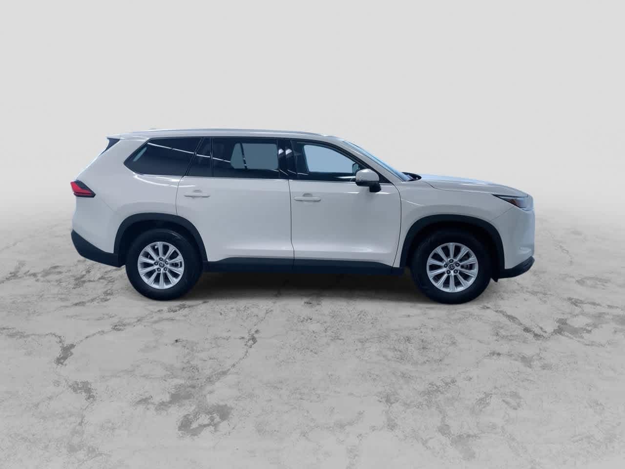 Thumbnail: 2024 Toyota Grand Highlander - 2
