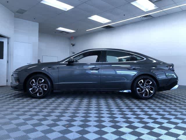 Thumbnail: 2025 Hyundai Sonata - 11