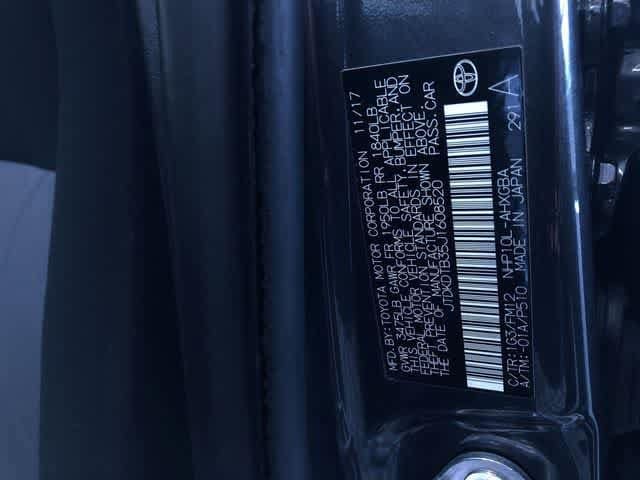 Thumbnail: 2018 Toyota Prius c - 31