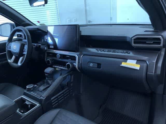 Thumbnail: 2025 Toyota Tacoma - 17