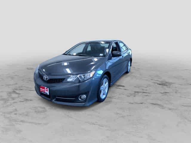 Thumbnail: 2012 Toyota Camry - 6
