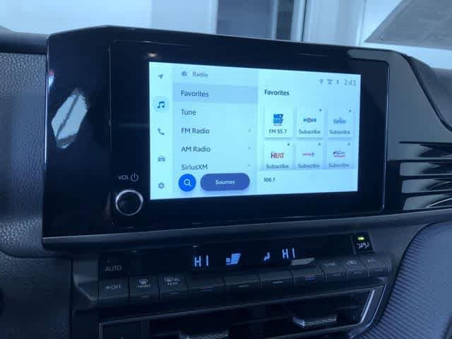 Thumbnail: 2025 Toyota Camry - 29