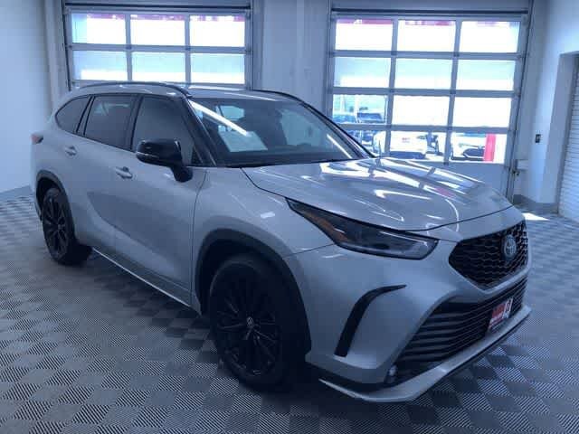 Thumbnail: 2025 Toyota Highlander - 39