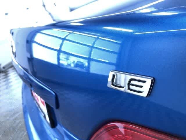 Thumbnail: 2010 Toyota Corolla - 16