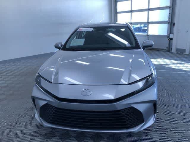 Thumbnail: 2025 Toyota Camry - 14