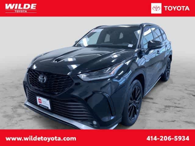 2025 Toyota Highlander Sport Utility 