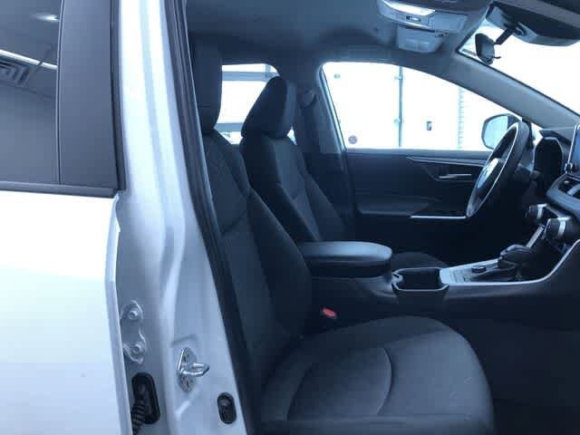 Thumbnail: 2025 Toyota RAV4 - 22