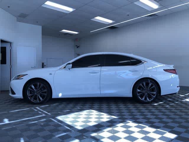 Thumbnail: 2019 Lexus ES - 13