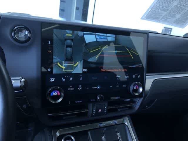 Thumbnail: 2024 Lexus GX - 28