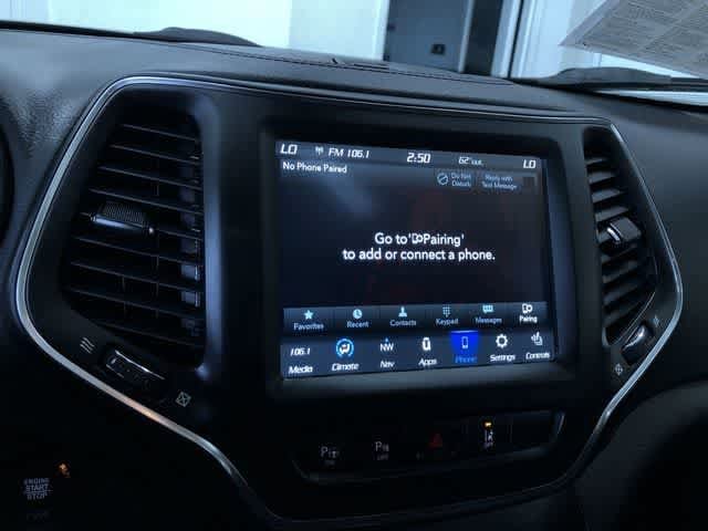 Thumbnail: 2023 Jeep Cherokee - 28