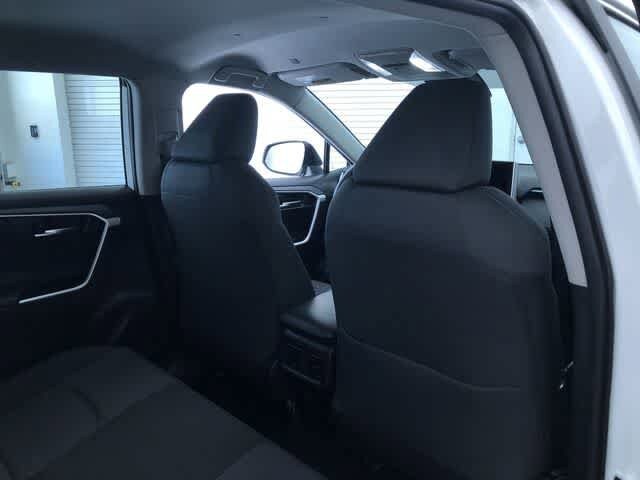 Thumbnail: 2025 Toyota RAV4 - 22