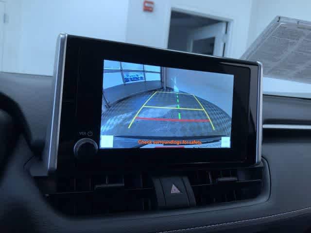 Thumbnail: 2025 Toyota RAV4 - 27