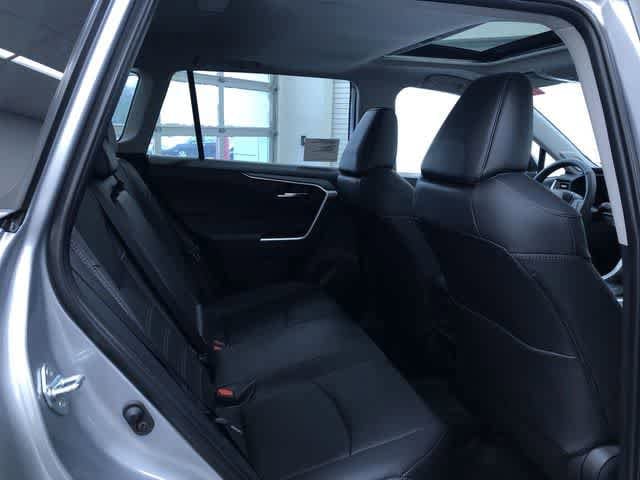 Thumbnail: 2025 Toyota RAV4 - 13