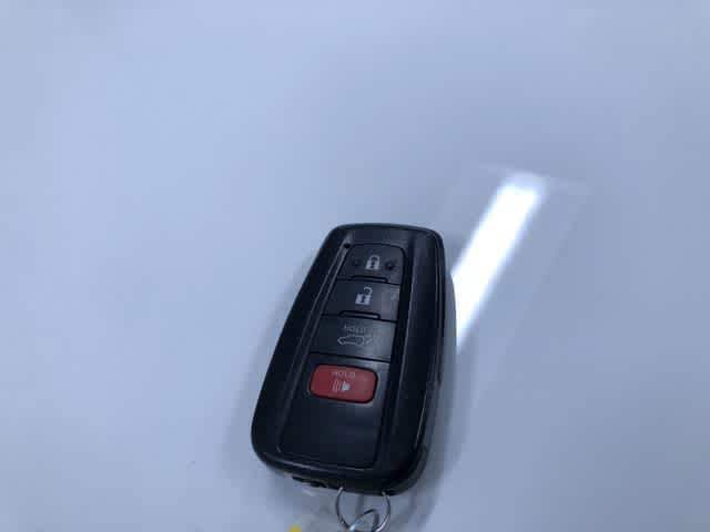 Thumbnail: 2025 Toyota RAV4 - 32